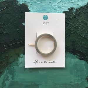 enamel circle barette NWT